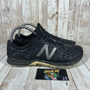 New balance Minimus - Womens 8.5